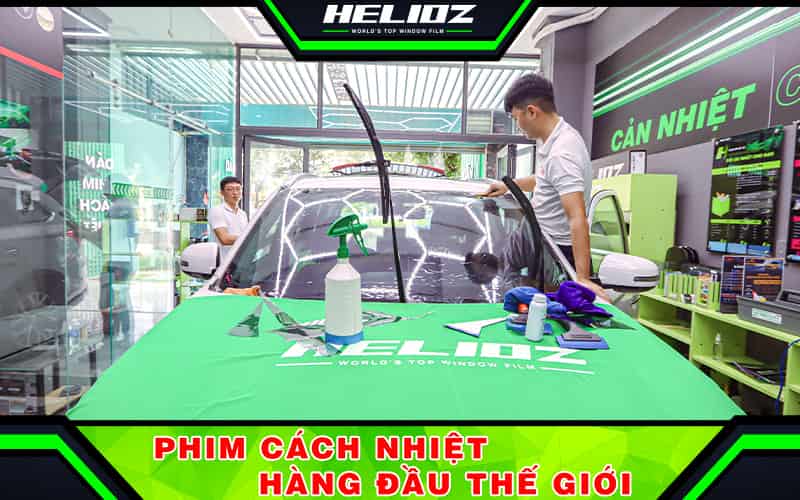 Phim cách nhiệt dán trong hay bên ngoài kính chống nóng hiệu quả hơn? 